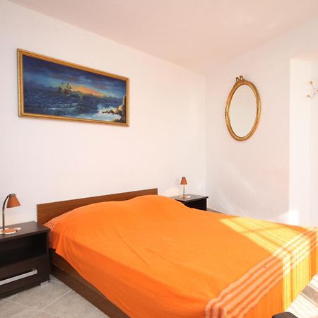 Apartments By The Sea Marusici, Omis - 8632 Mimice Zimmer foto